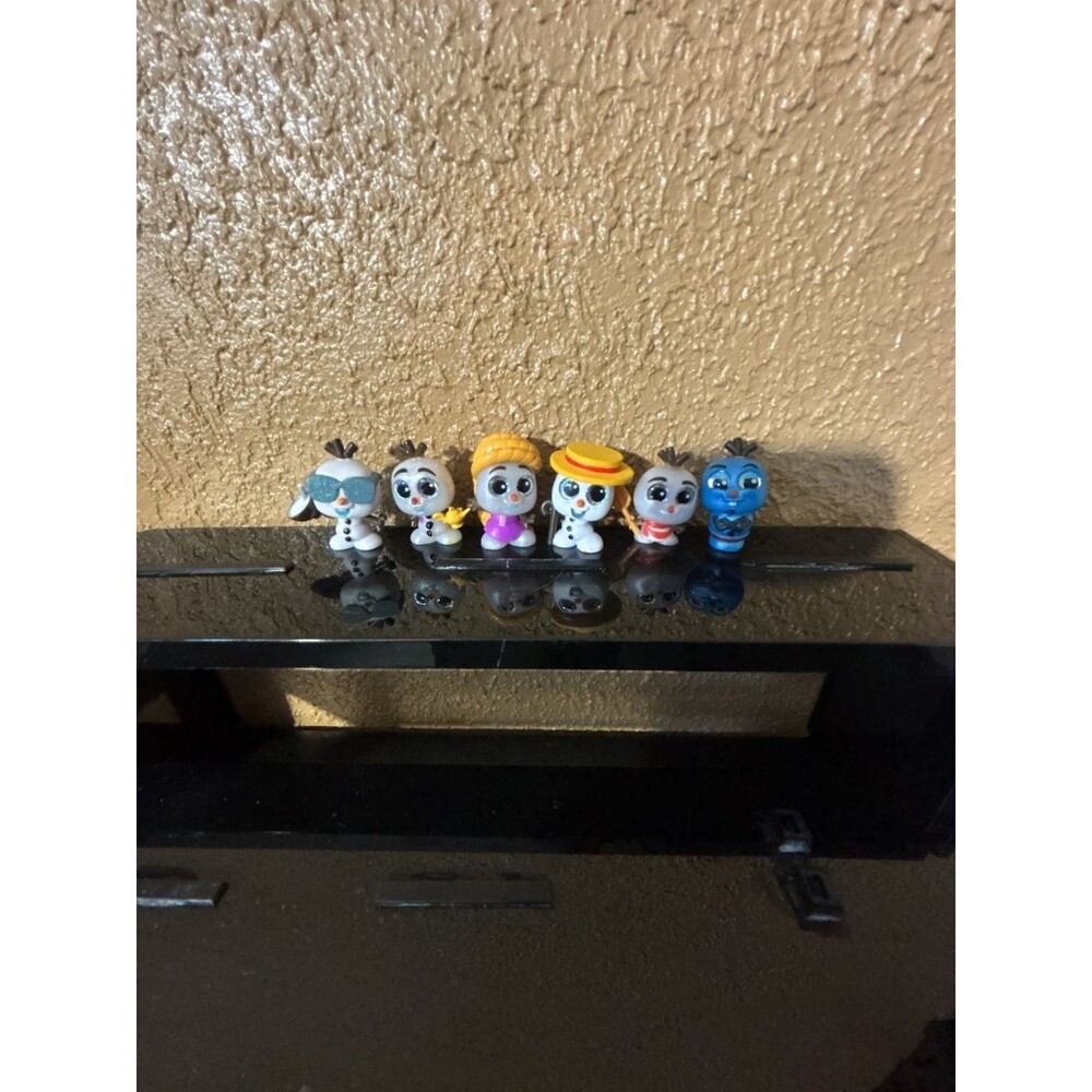 Disney Doorables Olaf Figurine Set